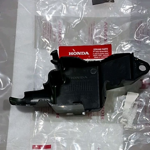 Cover Tutup Engsel Kunci Jok Belakang Supra X 125 FI K41 Cover Seat Catch