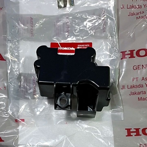 Tutup Cover Kunci Engsel Jok Belakang Scoopy FI ESP K93 R12