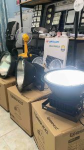 ĐÈN CẨU THÁP RỌI XA CÔNG SUẤT 400W