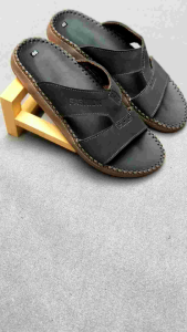 Dép nam da bò thật  Dép da nam quai ngang thời trang thoáng khí ôm chân đế doctor 3cm may viền thủ công chắc chắn DT125