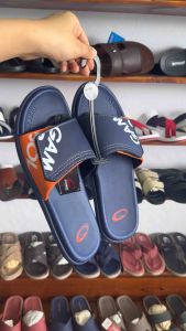 gambol รุ่น GM 13028 สีกรม รองเท้าแตะ GAMBOL (แกมโบล) ผลิตจาก GBOLD Technology คุณภาพมาตรฐานของแกมโบล นุ่ม เบา สบายเท้า ของแท้ 100%