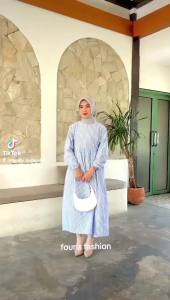 Ayna Gamis Salur Busui: Baju Muslim Trendy Wanita