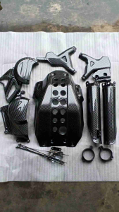 TUTUP MESIN HONDA CRF 1501 FULLSET BLACK CARBON WTP MOTIP 56PAKET 4 PCSTUTUP MESINTUTUP RANGKATUTUP LUMPUR & TUTUP SHOCKBREAKER DEPAN KANAN DAN KIRI