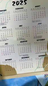 Kalender 2025 Lis Kayu Jati Belanda 32x48cm / Aesthetic / Murah