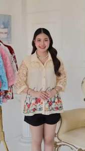 เสื้อลูกไม้งานปักผ้าฝ้ายผสมลินินอก38-42นิ้วอก44-46นิ้วด้านหลังเป็นผ้าพื้นเนื้อผ้าดีใส่สบาย