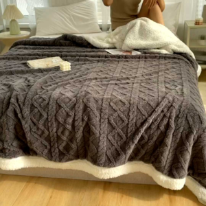 Luxurious Double-Layer Wool Blanket: A High-Quality Sleep Solution