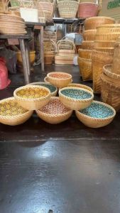 ถ้วย ของฝากของที่ละลึก ใส่ผลไม้ ใส่ขนม สาน 2 ชั้น งานยกดอก มี 3 ขนาดให้เลือก สินค้าไทยจัดส่งด่วน!!