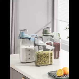 Tempat Penyimpanan Sereal/Beras/Biji-Bijian & Kontainer Makanan 2L\\n\\n Apa itu Kontainer Makanan Serbaguna?\\n\\nKontainer makanan serbaguna adalah wadah yang dirancang khusus untuk menyimpan berbagai jenis makanan, termasuk sereal, beras, biji-bijian, dan minyak. Kontainer ini biasanya terbuat dari bahan yang aman untuk makanan dan memiliki tutup yang dapat ditutup rapat untuk menjaga kebersihan dan kualitas makanan. Dengan menggunakan kontainer makanan serbaguna, Anda dapat dengan mudah menyimpan dan mengorganisir makanan di dapur Anda.\\n\\n Manfaat Menggunakan Kontainer Makanan Serbaguna\\n\\nMenggunakan kontainer makanan serbaguna memiliki banyak manfaat, antara lain:\\n\\n- **Praktis**: Kontainer makanan serbaguna mudah digunakan dan dapat disimpan di berbagai tempat, seperti lemari es, rak dapur, atau bahkan dibawa ke luar rumah.\\n- **Hemat ruang**: Kontainer makanan serbaguna dirancang untuk memaksimalkan penggunaan ruang, sehingga Anda dapat menyimpan lebih banyak makanan tanpa membutuhkan ruang yang lebih besar.\\n- **Kebersihan**: Kontainer makanan serbaguna membantu menjaga kebersihan makanan dengan menutup rapat dan melindungi makanan dari debu dan bakteri.\\n- **Ekonomis**: Dengan menggunakan kontainer makanan serbaguna, Anda dapat menghemat uang dengan menyimpan sisa makanan dan menghindari pembelian makanan yang baru.\\n\\n Cara Memilih Kontainer Makanan Serbaguna yang Tepat\\n\\nBerikut adalah beberapa tips untuk memilih kontainer makanan serbaguna yang tepat:\\n\\n- **Material**: Pilih kontainer yang terbuat dari bahan aman untuk makanan, seperti plastik BPA-free atau kaca.\\n- **Ukuran**: Pilih kontainer dengan ukuran yang sesuai dengan kebutuhan Anda, seperti 2L untuk tempat penyimpanan sereal atau minyak.\\n- **Tutup**: Pilih kontainer dengan tutup yang dapat ditutup rapat dan mudah dibuka.\\n- **Kualitas**: Pilih kontainer dengan kualitas tinggi yang tahan lama dan tidak mudah rusak.\\n\\n Bagaimana Menggunakan Wadah Minyak Kontainer?\\n\\nWadah minyak kontainer adalah wadah yang dirancang khusus untuk menyimpan minyak, seperti minyak zaitun atau minyak sayuran. Wadah ini biasanya terbuat dari bahan yang aman untuk minyak dan memiliki tutup yang dapat ditutup rapat untuk menjaga kualitas minyak.\\n\\n Keuntungan Menggunakan Wadah Minyak Kontainer\\n\\nMenggunakan wadah minyak kontainer memiliki banyak keuntungan, antara lain:\\n\\n- **Kualitas minyak**: Wadah minyak kontainer membantu menjaga kualitas minyak dengan melindungi minyak dari cahaya dan udara.\\n- **Praktis**: Wadah minyak kontainer mudah digunakan dan dapat disimpan di berbagai tempat, seperti lemari es atau rak dapur.\\n- **Kebersihan**: Wadah minyak kontainer membantu menjaga kebersihan minyak dengan menutup rapat dan melindungi minyak dari debu dan bakteri.\\n\\n Langkah-langkah Menyimpan Minyak dalam Wadah Kontainer\\n\\nBerikut adalah langkah-langkah untuk menyimpan minyak dalam wadah kontainer:\\n\\n1. Pilih wadah minyak kontainer yang sesuai dengan kebutuhan Anda.\\n2. Tuangkan minyak ke dalam wadah kontainer.\\n3. Tutup wadah kontainer rapat.\\n4. Simpan wadah kontainer di tempat yang aman dan mudah dijangkau.\\n\\n Tempat Penyimpanan Sereal 2L: Cara Menggunakannya\\n\\nTempat penyimpanan sereal 2L adalah wadah yang dirancang khusus untuk menyimpan sereal, seperti oatmeal atau granola. Wadah ini biasanya terbuat dari bahan yang aman untuk makanan dan memiliki kapasitas 2 liter.\\n\\n Manfaat Menggunakan Tempat Penyimpanan Sereal 2L\\n\\nMenggunakan tempat penyimpanan sereal 2L memiliki banyak manfaat, antara lain:\\n\\n- **Praktis**: Tempat penyimpanan sereal 2L mudah digunakan dan dapat disimpan di berbagai tempat, seperti lemari es atau rak dapur.\\n- **Hemat ruang**: Tempat penyimpanan sereal 2L dirancang untuk memaksimalkan penggunaan ruang, sehingga Anda dapat menyimpan lebih banyak sereal tanpa membutuhkan ruang yang lebih besar.\\n- **Kebersihan**: Tempat penyimpanan sereal 2L membantu menjaga kebersihan sereal dengan menutup rapat dan melindungi sereal dari debu dan bakteri.\\n\\n Langkah-langkah Menyimpan Sereal dalam Tempat Penyimpanan 2L\\n\\nBerikut adalah langkah-langkah untuk menyimpan sereal dalam tempat penyimpanan 2L:\\n\\n1. Pilih tempat penyimpanan sereal 2L yang sesuai dengan kebutuhan Anda.\\n2. Tuangkan sereal ke dalam tempat penyimpanan 2L.\\n3. Tutup tempat penyimpanan 2L rapat.\\n4. Simpan tempat penyimpanan 2L di tempat yang aman dan mudah dijangkau.\\n\\n Kontainer Biji-Bijian Wadah: Penggunaan dan Manfaatnya\\n\\nKontainer biji-bijian wadah adalah wadah yang dirancang khusus untuk menyimpan biji-bijian, seperti kacang atau biji-bijian lainnya. Wadah ini biasanya terbuat dari bahan yang aman untuk makanan dan memiliki tutup yang dapat ditutup rapat untuk menjaga kualitas biji-bijian.\\n\\n Manfaat Menggunakan Kontainer Biji-Bijian Wadah\\n\\nMenggunakan kontainer biji-bijian wadah memiliki banyak manfaat, antara lain:\\n\\n- **Praktis**: Kontainer biji-bijian wadah mudah digunakan dan dapat disimpan di berbagai tempat, seperti lemari es atau rak dapur.\\n- **Hemat ruang**: Kontainer biji-bijian wadah dirancang untuk memaksimalkan penggunaan ruang, sehingga Anda dapat menyimpan lebih banyak biji-bijian tanpa membutuhkan ruang yang lebih besar.\\n- **Kebersihan**: Kontainer biji-bijian wadah membantu menjaga kebersihan biji-bijian dengan menutup rapat dan melindungi biji-bijian dari debu dan bakteri.\\n\\n Langkah-langkah Menyimpan Biji-Bijian dalam Kontainer Wadah\\n\\nBerikut adalah langkah-langkah untuk menyimpan biji-bijian dalam kontainer wadah:\\n\\n1. Pilih kontainer biji-bijian wadah yang sesuai dengan kebutuhan Anda.\\n2. Tuangkan biji-bijian ke dalam kontainer wadah.\\n3. Tutup kontainer wadah rapat.\\n4. Simpan kontainer wadah di tempat yang aman dan mudah dijangkau.\\n\\n Ceret Teko Tremos Serbaguna: Cara Menggunakannya\\n\\nCeret teko tremos serbaguna adalah alat yang dirancang khusus untuk menyeduh dan menyimpan minuman panas, seperti teh atau kopi. Alat ini biasanya terbuat dari bahan yang aman untuk minuman dan memiliki kapasitas yang dapat disesuaikan dengan kebutuhan Anda.\\n\\n Manfaat Menggunakan Ceret Teko Tremos Serbaguna\\n\\nMenggunakan ceret teko tremos serbaguna memiliki banyak manfaat, antara lain:\\n\\n- **Praktis**: Ceret teko tremos serbaguna mudah digunakan dan dapat disimpan di berbagai tempat, seperti meja makan atau meja kerja.\\n- **Hemat waktu**: Ceret teko tremos serbaguna dapat menyeduh minuman panas dengan cepat dan mudah, sehingga Anda tidak perlu membuang-buang waktu untuk menyeduh minuman panas.\\n- **Kebersihan**: Ceret teko tremos serbaguna membantu menjaga kebersihan minuman panas dengan menutup rapat dan melindungi