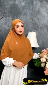 Hijab Instan Crinkle Lasercut Audrey By Rizwa