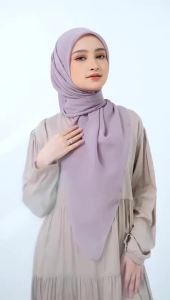 PARIS JAPAN PLAIN PREMIUM-HIJAB SEGI EMPAT