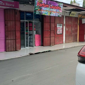 pewangi laundry 1 liter