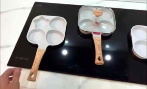 Chảo 4 Ngăn Super Chef Chống Dính Vân Đá - Tay Cầm Gỗ Cách Nhiệt Có Cảm Biến Màu Sắc Báo Độ Nóng Siêu Tiện Lợi