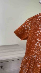 🧡🧡Lovely Orange Flower Batik Dress comes with 2 Free Scrunchies 🧡🧡