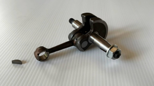 ข้อเหวี่ยง +พร้อมลิ่ม เครื่องตัดหญ้า 2 จังหวะ KASEI รุ่น CG260B ✓งานคุณภาพ✓ราคาต่อ1ชุด✓งานคุณภาพของแท้