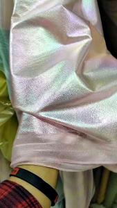 BAHAN/KAIN pelangi hologram(kain backdrop