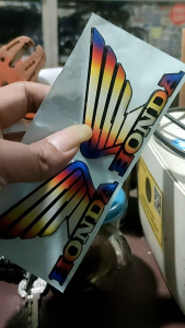 Aneka Emblem Timbul Resin Beat & Wings Honda