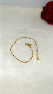 Gelang tangan melintir emas terbaru simpel dan mewah model korea anti karat