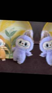 Labubu พวงกุญแจ ขนาด 20CM พวงกุญแจห้อยกระเป๋าลายการ์ตูนสุดน่ารัก