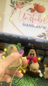 Móc khóa bằng len Capybara