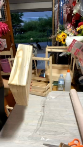 ถาดไม้สน ขนาด ยาว29 *กว้าง22สูง7 ซม.ขัดเรียยยังไม่ทำสี