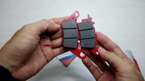 10 pcs Kampas Rem Depan Dispad Mio M3 - Bebas Asbes, Pakem dan Tahan Lama - Cocok untuk Kendaraan Bermobilitas Tinggi - Harga Ekonomis (Mnero Parts)