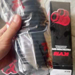 Kyb กันฝุ่นโช้คอัพหน้า Lancer EX ปี2012-2016 ขึ้นไป 1 คู่ SB3018