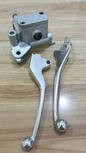 Aksesoris Motor Beat 110: Master Rem Atas Assy Depan & Suku Cadang Karbu