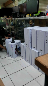 PC GAMING FULLSET CORE I5 SSD 120 GB RAM 8 GB HDD 500 GB VGA 4 GB GT 730 DDR3  MONITOR 19 IN  FREE USB WIFI LENGKAP 1 SET