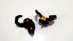 VARIASI/AKSESORIS GANTUNGAN MOTOR/CANTOLAN BARANG MOTOR BEAT/BEAT NEW/BEAT DELUXE/BEAT FI ISS ESP/MIO/VARIO/NMAX/X RIDE/MIO SOUL GT/LEXI/MIO/X RIDE/BEAT NEW/GENIO/VARIO 160 NEW/VARIO KARBU/VARIO 110/VARIO 125/VARIO 150/XEON/XEON GT/XEON RC/SPAACY/SCOOPY