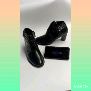 Ankle Boots Heels 7cm Full Black Sepatu Boots Wanita Big Size / sepatu boots terbaru / termurah berkualitas