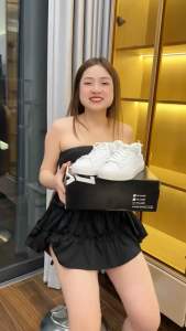 Giày sneaker nam Hiland da bò phối trắng đen cao cấp cổ thấp trẻ trung đế cao su êm chống trượt phong cách năng động