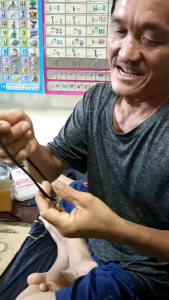 สร้อยพระ ถักเทียน เชือกร่ม 1 องค์ปรับสายได้ ขนาดเชือก 4มิล/3 มิล เป็นสีดำเหมือนทั้งหมดค่ะ เชือกพระ เชือกห้อยพระ สร้อยพระ