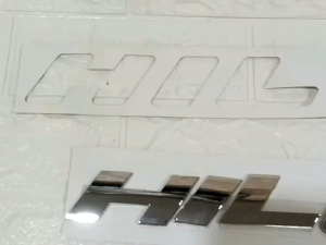 Emblem Tulisan Hilux: Desain & Aksesoris Mobil Hilux