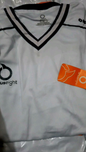 SABLON NAMA DAN NOMOR SETELAN JERSEY KAOS SEPAKBOLA FUTSAL BADMINTON VOLY PRIA DAN WANITA DEWASA TERBARU KUALITAS PREMIUM