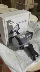 MESIN BUKA BAUT ANGIN / AIR IMPACT WRENCH 3/4\" - APC-1075 APRICA