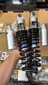 โช๊ค“showa“งานประกอบเซ็ทแก๊สแท้ นุ่ม-แน่น-หนึบ ตัวเทค2ป๋องเงิน (สูง320MM) “ประกัน3เดือนกรณีรั่วซึมเครมคู่ใหม่ให้ทันที“