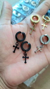 1 Pasang Anting Catok Salib Stainless Stell