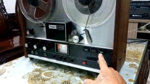 Máy hát đầu băng cối TEAC A-2300 đẹp leng keng zin nguyên bản Máy chạy băng 7 inch hoạt động hoàn hảo các chức năng.
