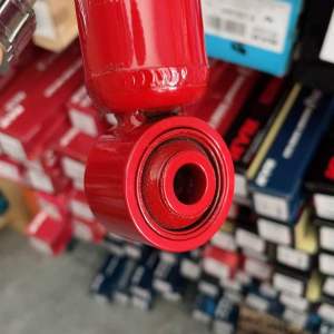 KYB โช้คอัพคู่หน้า Isuzu Mu-x โฉมแรก รุ่น Super Red จํานวน 1 คู่ 8414010