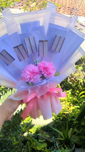 Buket Kosongan Kombinasi/ Kerangka Mix Isi 10 Lembar Uang/ 5 Stik Snack/Kopi/Foto Praktis Tinggal Isi Size Medium Kado