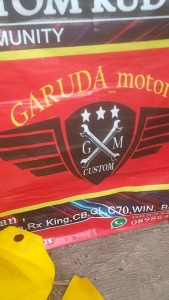 Baju Body Honda Win 100 New Tangki Impor Pres Pabrikan Set Cover Body Sepasang Sudah Ada Stripingnya Detail Original