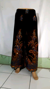 Kulot Batik Jumbo LP 120: Desain Klasik & Acara Formal