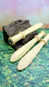 Klokotan Once pipa kayu kemuning gading motif pedang D13