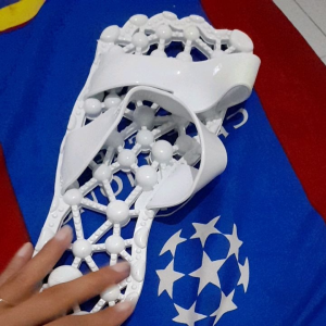 Sandal refleksi pria wanita selop ringan terbaru 2024
