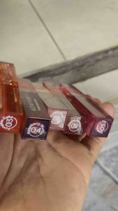 Azzarine lipcream