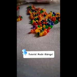 10 GRAM (-+550 BUTIR) MEDIA HIASAN TANAM HYDROGEL