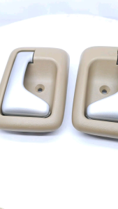 Handle dalam suzuki Apv Mega Carry warna cream silver