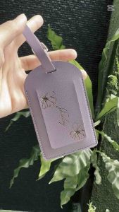 Personalised Leather Luggage Tag – Custom Name Foil Stamping / Laser Engraving