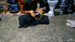 darbuka atau tumbuk batu 6 in dan 8 in motip hitam