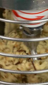 คุกกี้พรีเมียมเนยถังทองอัลมอนด์ Premium Butter Almond Cookies